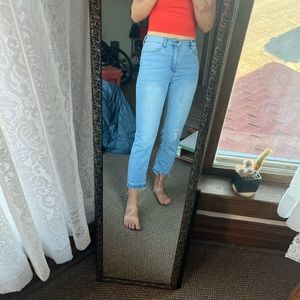 Sneakpeak straight leg crop jeans